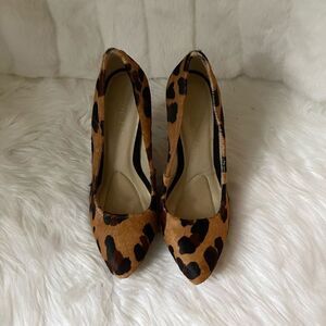 Coye Nokes New York leopard print calf hair slip on heels round toe size…